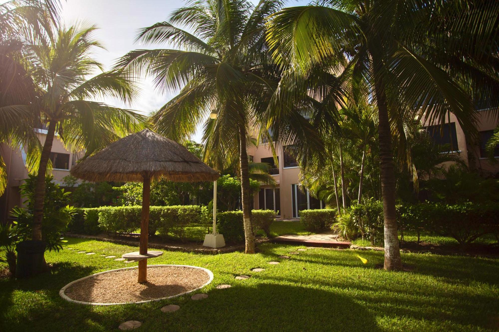 Loft With Pool - A Few Steps From The Beach! Cancun Ngoại thất bức ảnh